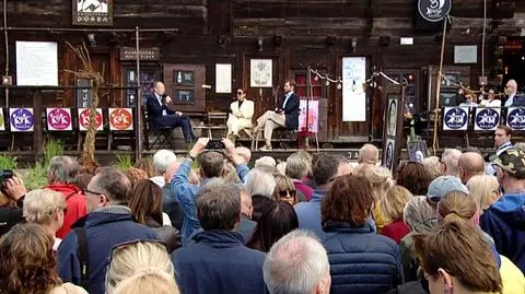 "Zjeżdżaj, człowieku" i inne historie z Sejmu. Dziennikarze TVN24 bez cenzury