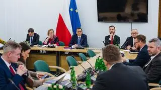 Morawiecki na posiedzeniu parlamentarnego zespołu do spraw odnawialnych źródeł energii