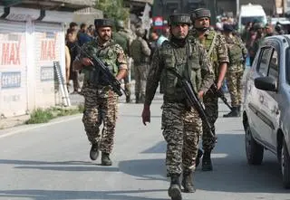 Jedna rzecz "ogranicza konflikt" Indii i Pakistanu