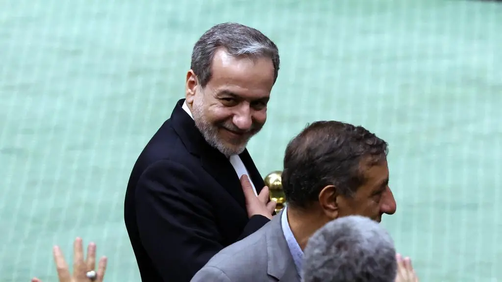 Szef MSZ Iranu ma "wiadomość dla sąsiadów"