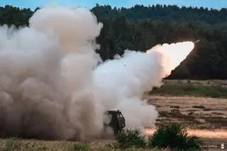 "Pierwsze strzelanie" z wyrzutni HIMARS