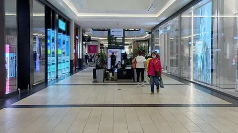 Rząd zapowiada nowe restrykcje. Jakie sklepy będą czynne od soboty?