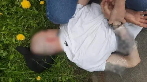 Kurier sterroryzowany miotaczem gazu. Zabrano mu paczkę wartą 15 tysięcy złotych
