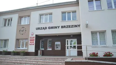 Urząd zamknięty przez koronawirusa. Przebadają stulatkę, którą odwiedził zakażony pracownik