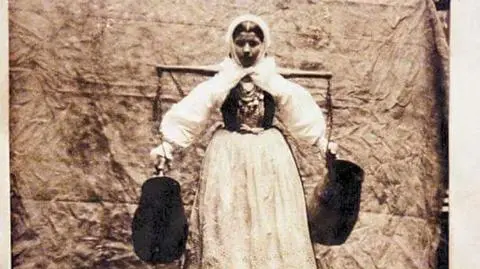 Jadwiga Jakubczak podczas pozowania