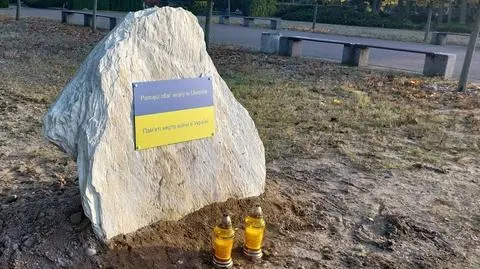 Symboliczne głazy