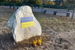 Symboliczne głazy