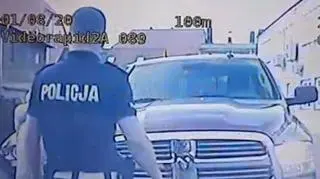 Kobieta wymagała szybkiej interwencji medyków, pomogli policjanci