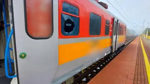 Agresywny pasażer zdemolował wagon. Straty na 40 tysięcy złotych