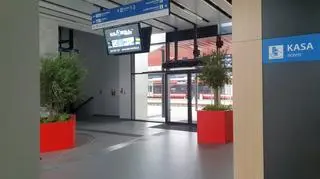 Dworzec w środku
