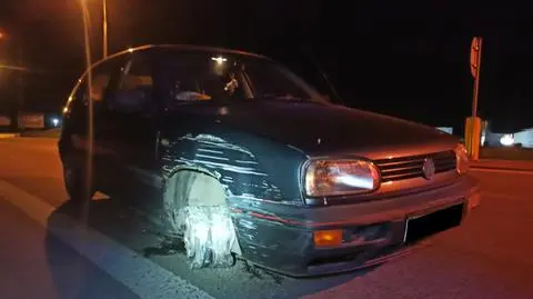 Bez przedniego koła, za to z butelką wódki w ręce