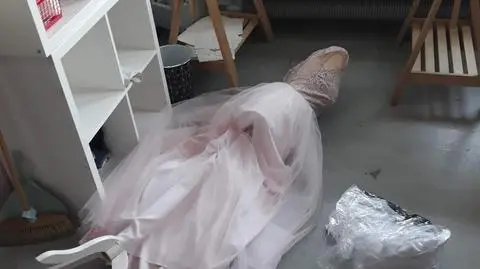 Okradziono salon sukien ślubnych. Policja zatrzymała dwie osoby