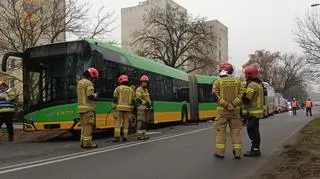 Do zderzenia doszło na os. Dębina