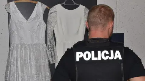 Zabezpieczone przez policję suknie