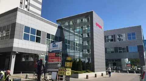 Pielęgniarki są objęte kwarantanną, ale przychodzą do pracy w szpitalu. "Nie naruszyliśmy przepisów"