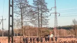 Zwłoki znaleziono w parku w Witoszynie