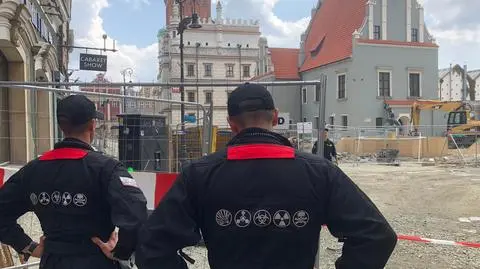 Nie wiadomo, co tak śmierdziało na Starym Rynku. Ale inna zagadka została wyjaśniona