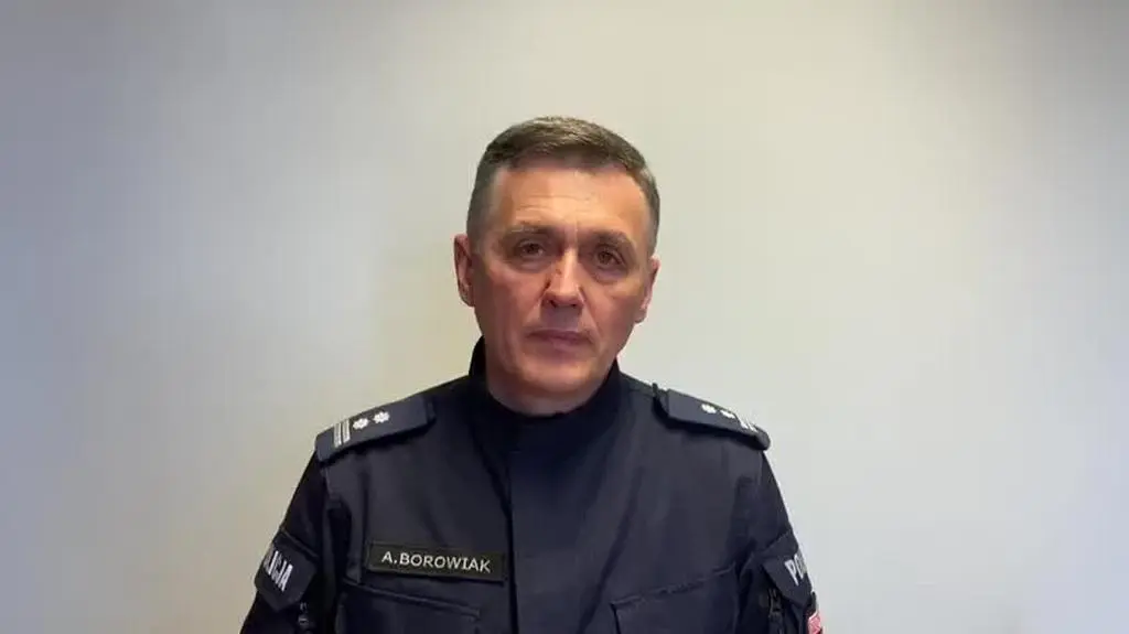 Policja o zagrożeniach w internecie