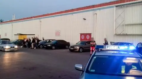 Chcieli się ścigać, 200 kierowców w podrasowanych autach. "Na ich prawach jazdy farba jeszcze nie wyschła"