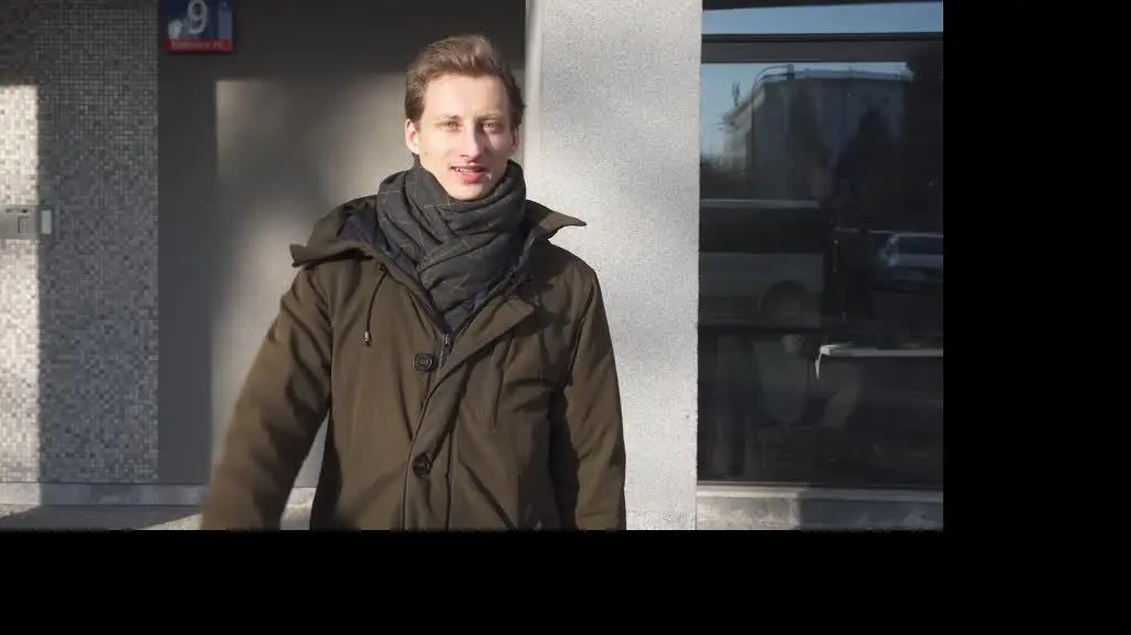 Buty posła Sterczewskiego