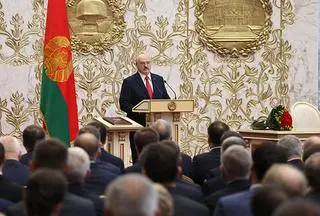 Inauguracja Alaksandra Łukaszenki. Była niezapowiedziana i nie transmitowały jej państwowe stacje telewizyjne 