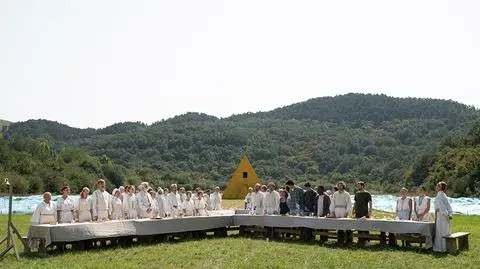 Midsommar. W biały dzień