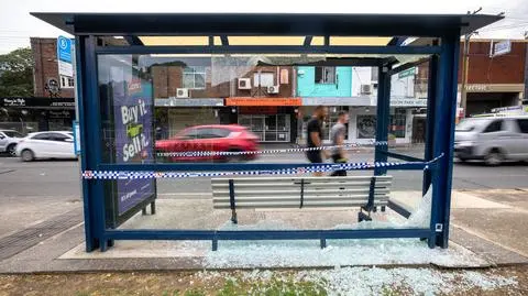 Sydney. Mężczyzna oddał do 100 strzałów z okna