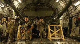 Haubice M777 podczas transportu