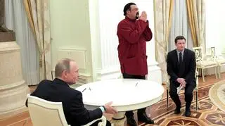 Steven Seagal na spotkaniu z prezydentem Władimirem Putinem (zdjęcie z 2016 roku)