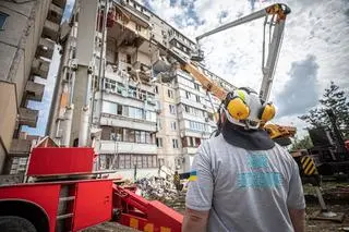 Ekipy ratownicze na miejscu zdarzenia 