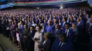 2,5 tysiąca osób zgromadziło się w Pałacu Republiki, by wysłuchać prezydenckiego orędzia  