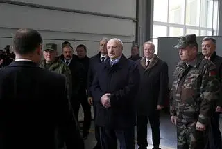 Alaksandr Łukaszenka zdymisjonował rząd przed sierpniowymi wyborami prezydenckimi 