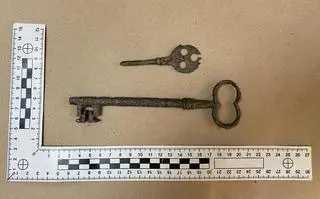 Zabezpieczone przez policjantów zabytki archeologiczne 