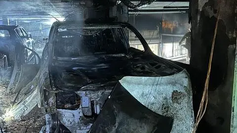 Pożar hali garażowej na gdyńskim Witominie