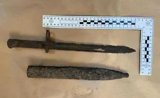 Zabezpieczone przez policjantów zabytki archeologiczne 