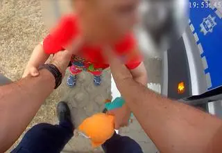 "Gdzie ty byłeś, kochanie?". Trzyletnie dziecko zaginęło przy wejściu na plażę
