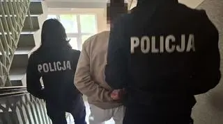 Zatrzymany mężczyzna okazał się być pijany