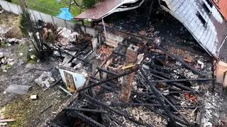 Groźny pożar w Nowym Stawie. Cztery budynki objęte ogniem