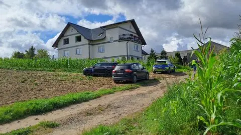 Wybuch w domu jednorodzinnym w Łączyńskiej Hucie. Dwie osoby trafiły do szpitala