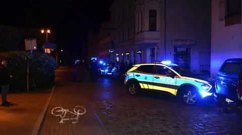 Nie zatrzymał się do kontroli, uciekał przez miasto. Policja oddała strzał, by go zatrzymać