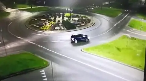 Napastnik jechał granatowym kombi