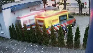 Zniszczył kable ambulansu, a następnie je ukradł