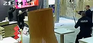 Nagranie ze Starogardu Gdańskiego. Atak w restauracji