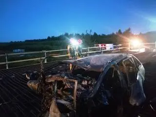 Auto miało wjechać na remontowany wiadukt