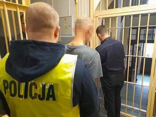 Przestraszył się reakcji świadków i zadzwonił po policję. Doniósł sam na siebie