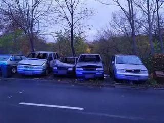 Auta służyły także do pomocy uchodźcom