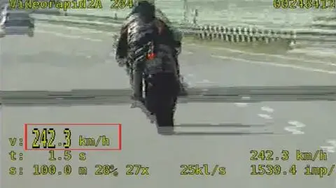 242 km/h na liczniku i brak badań technicznych 