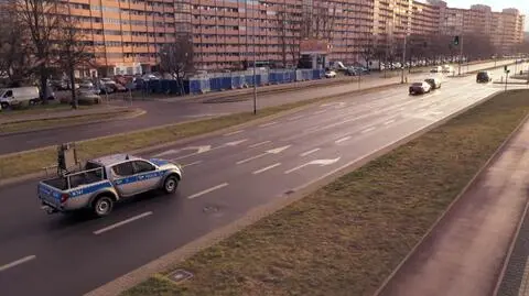 Policjanci apelują o zostanie w domach