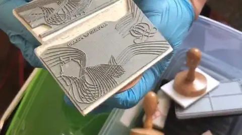 Produkowali "dokumenty kolekcjonerskie" z wielu krajów