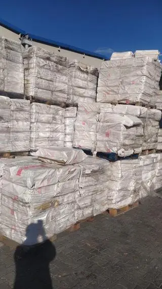 Policjanci zabezpieczyli ponad 28 ton parafiny